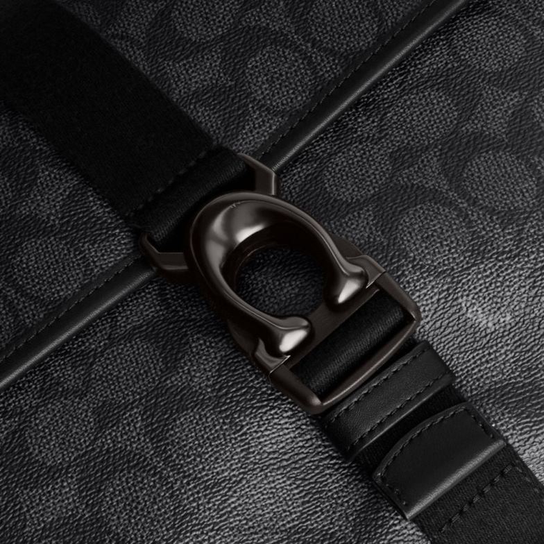 Coach Hommes Beck Messenger en toile exclusive charbon HHR6J654